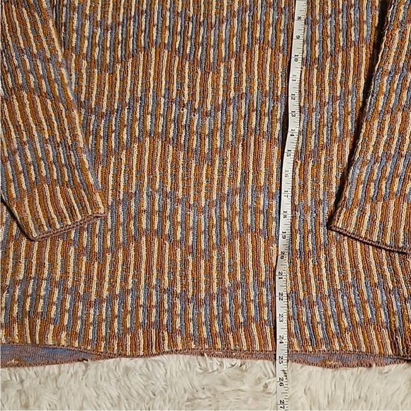 Free People Malibu Patterned Reversible Sweater Set - Picture 7 of 9